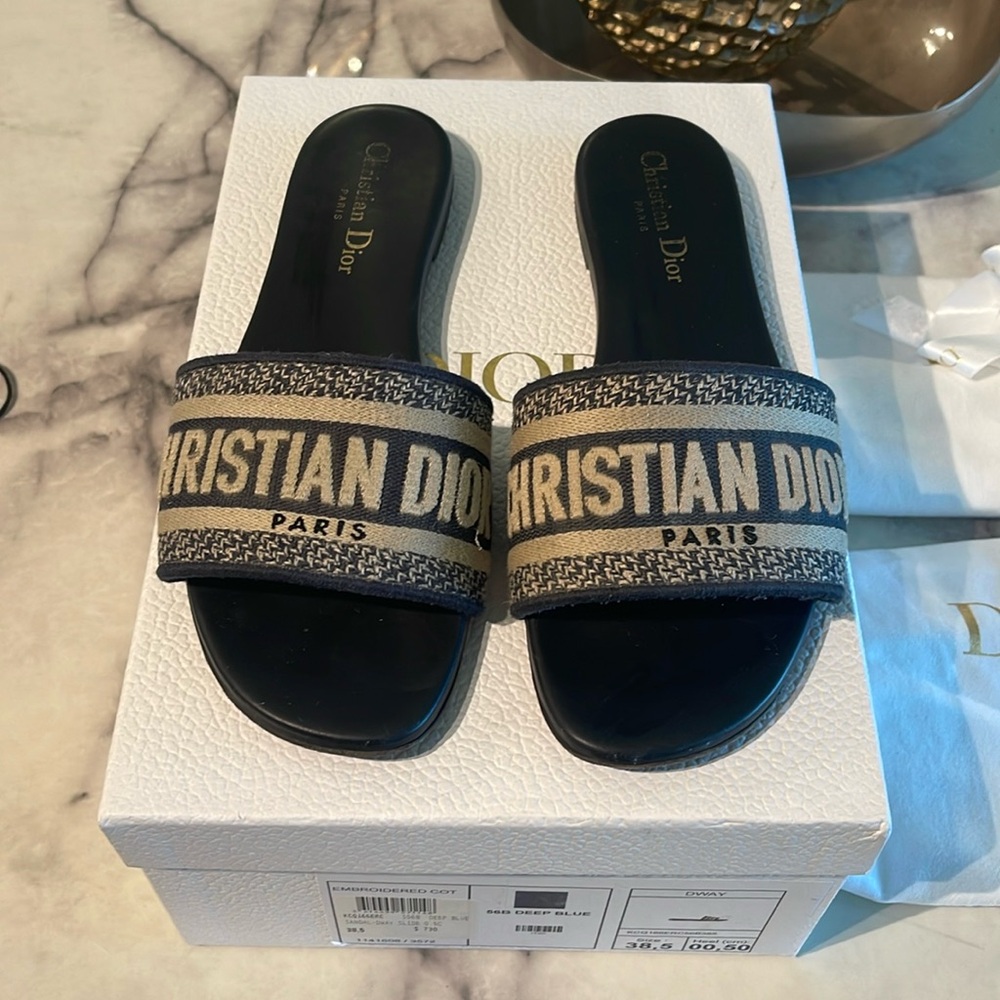 Dior Dway sandals